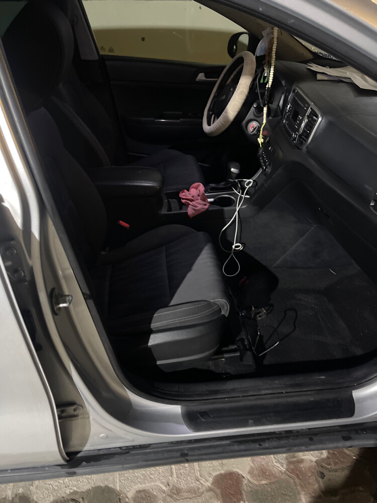 kia sportage. 2000cc2018 - 9