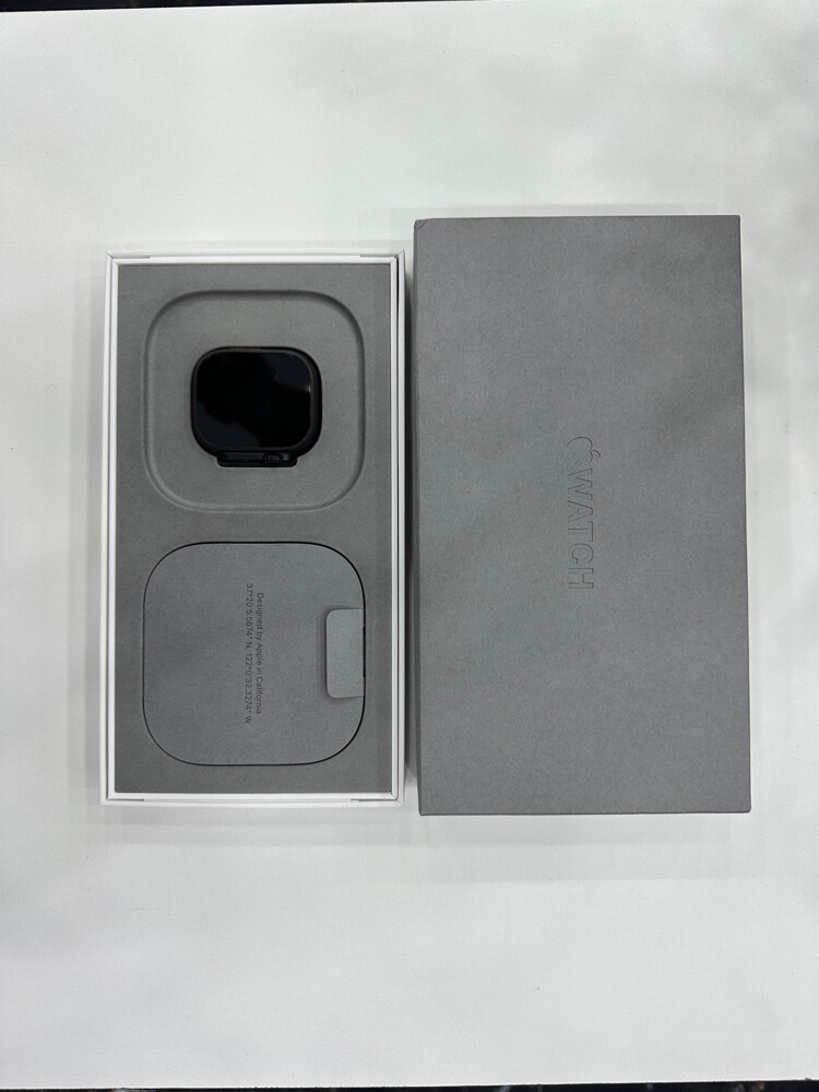 Watch Ultra 3 49mm Black Ti Black/C - 1
