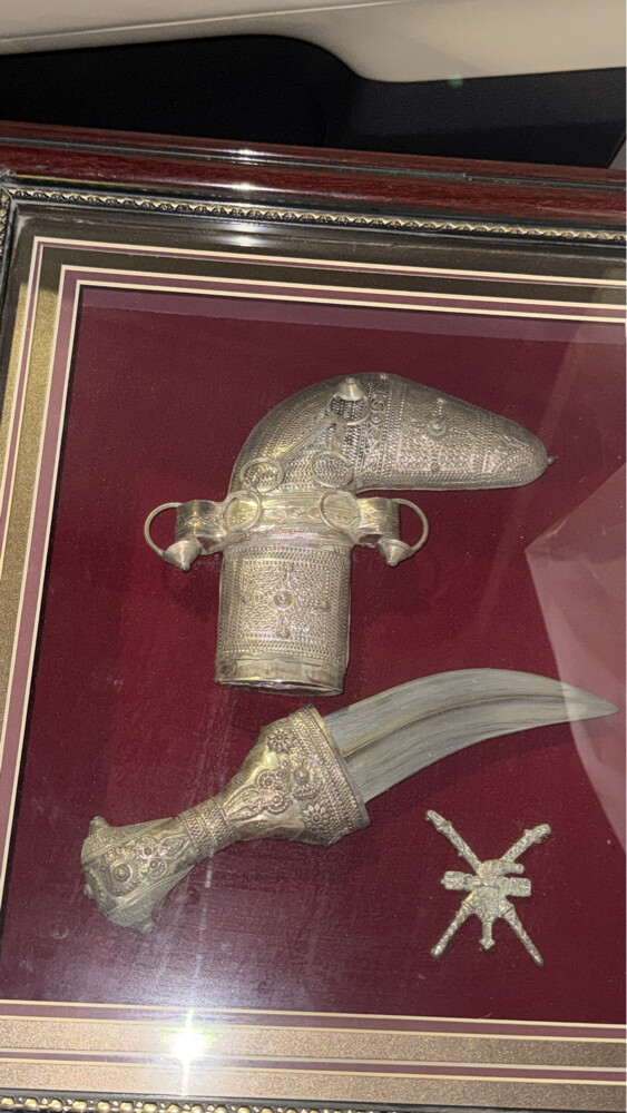 جنبية برواز شعار عمان - 1