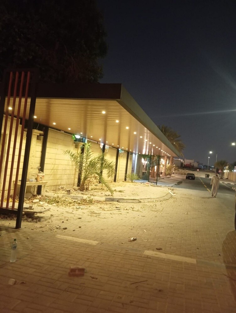 نقوم بجميع الحدادة ترتيب وتركيب ا - 4