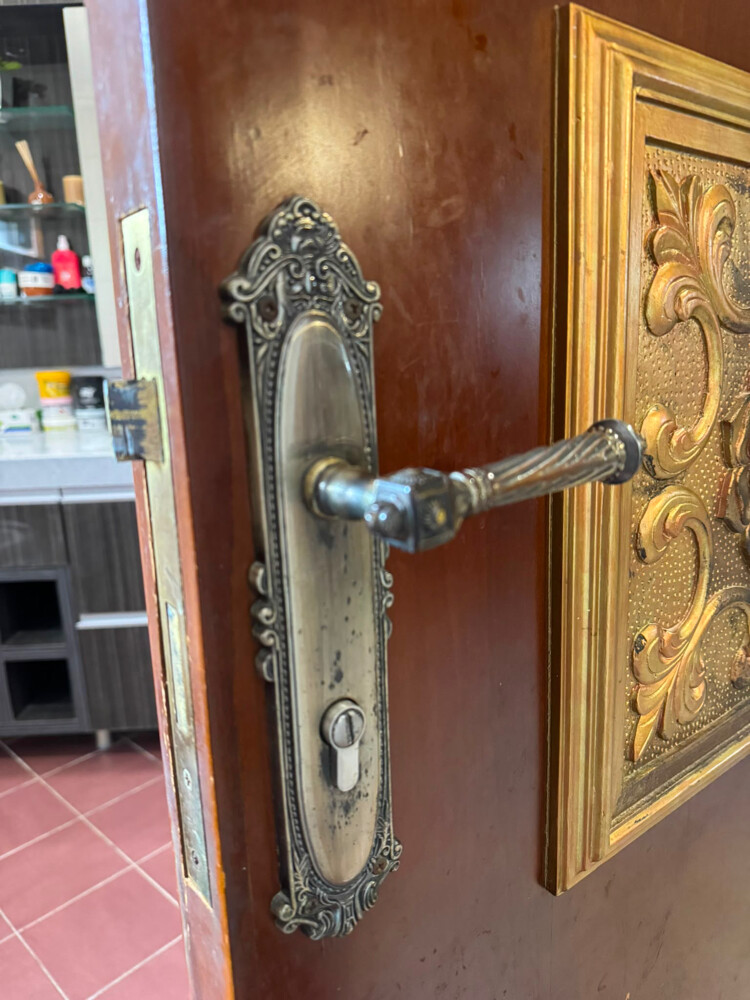 Door Lock Repair Without broken - 9