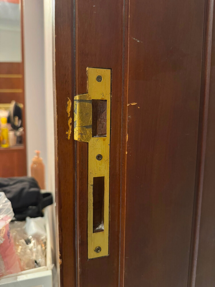 Door Lock Repair Without broken - 4