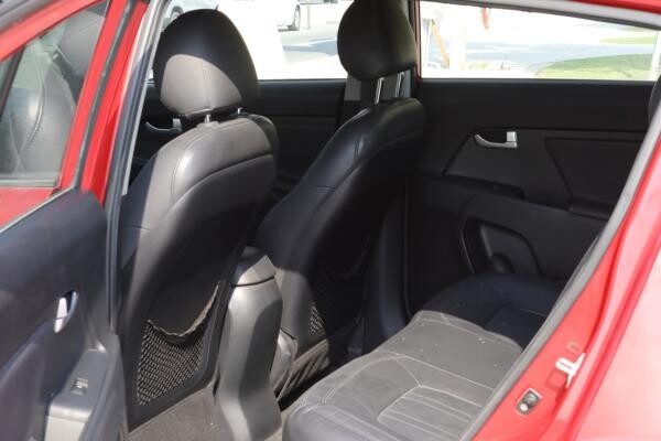 Kia - Sportage   2012 - 7
