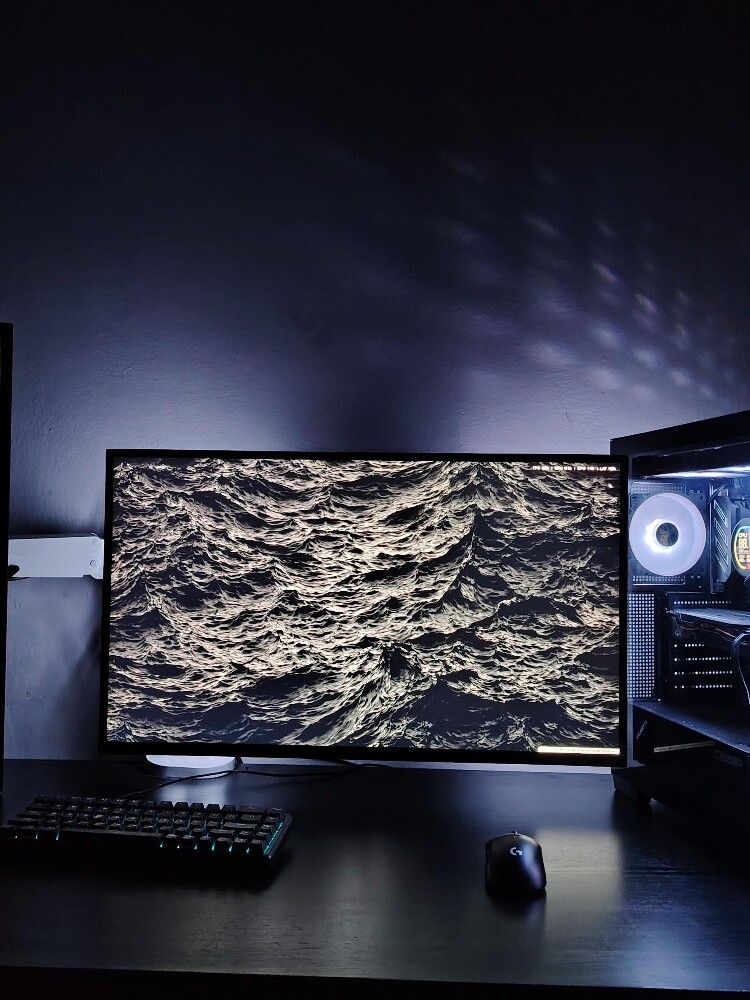 LG 4K 165Hz Monitor - 1