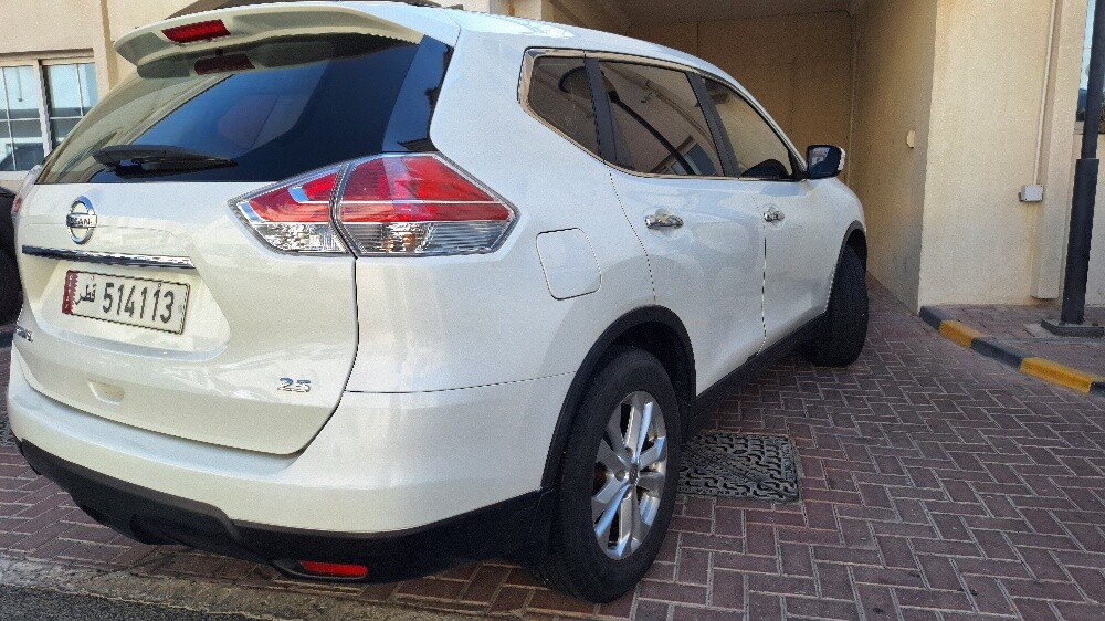 Nissan xtrail well maintained car - 2