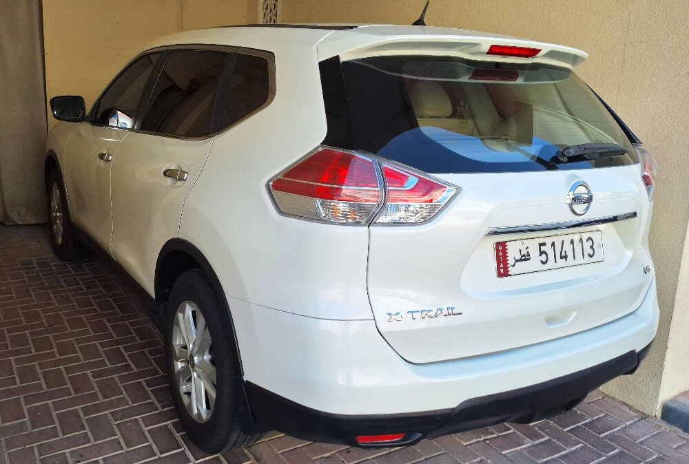 Nissan xtrail well maintained car - 10