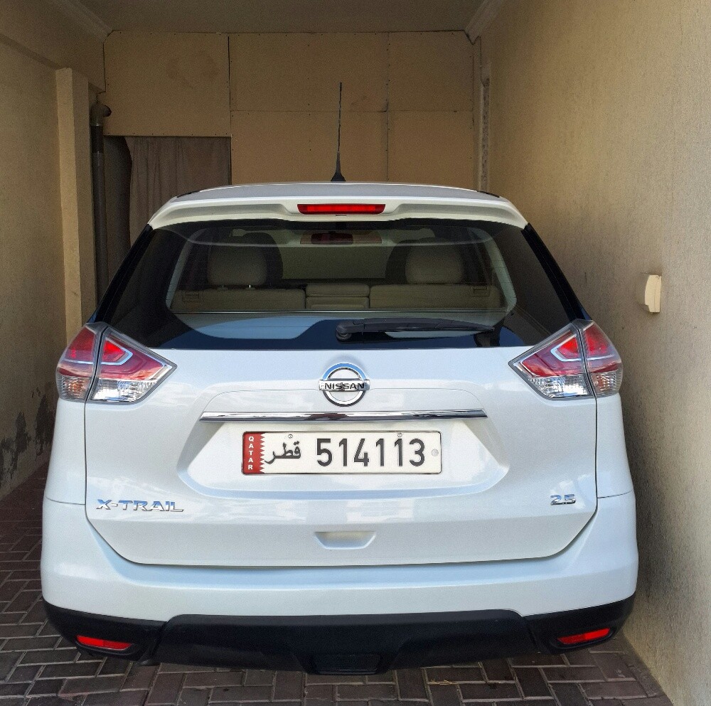 Nissan xtrail well maintained car - 7
