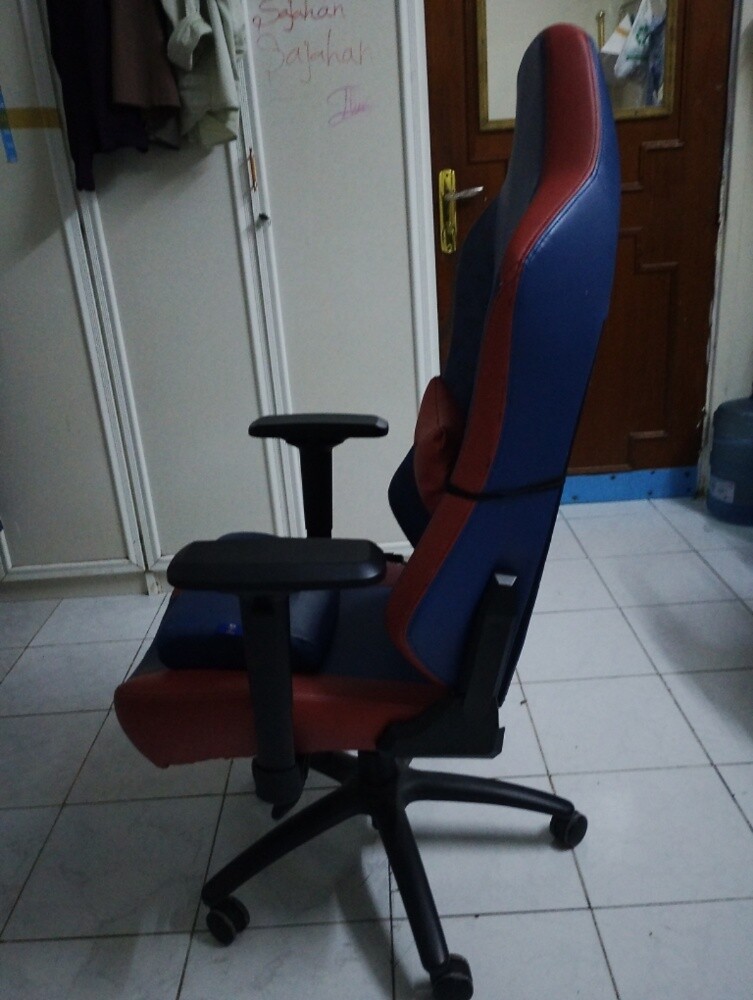 Gaming chair - 3