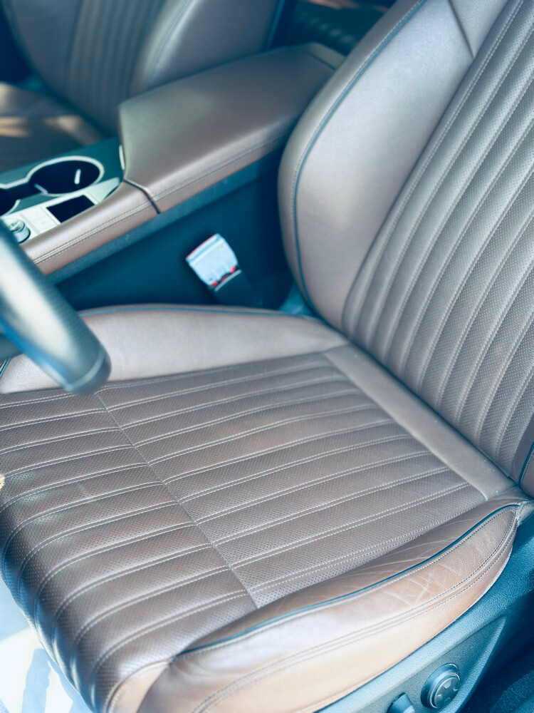 Genesis G70 2019 - 12