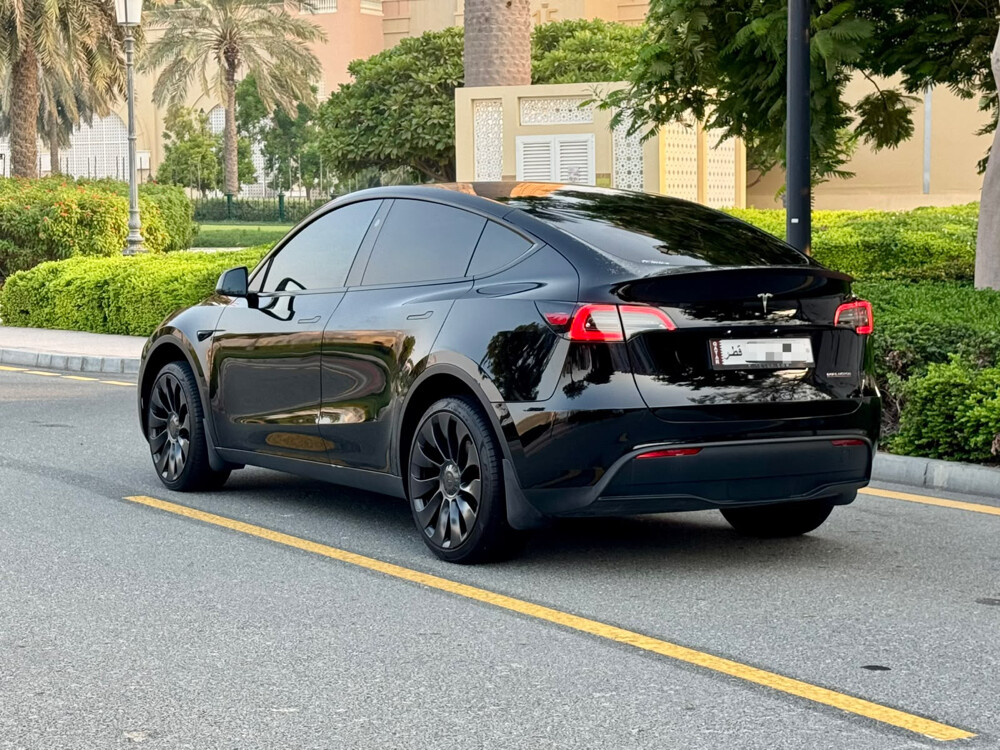 Tesla 2024 Model Y Performance  - 5