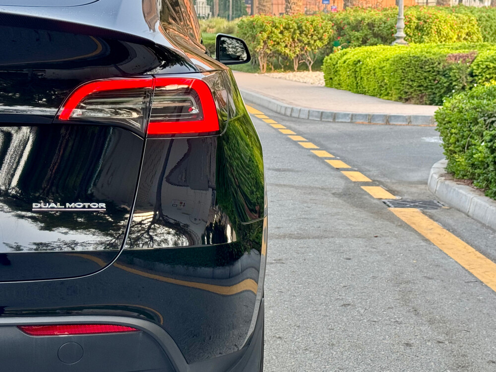 Tesla 2024 Model Y Performance  - 14