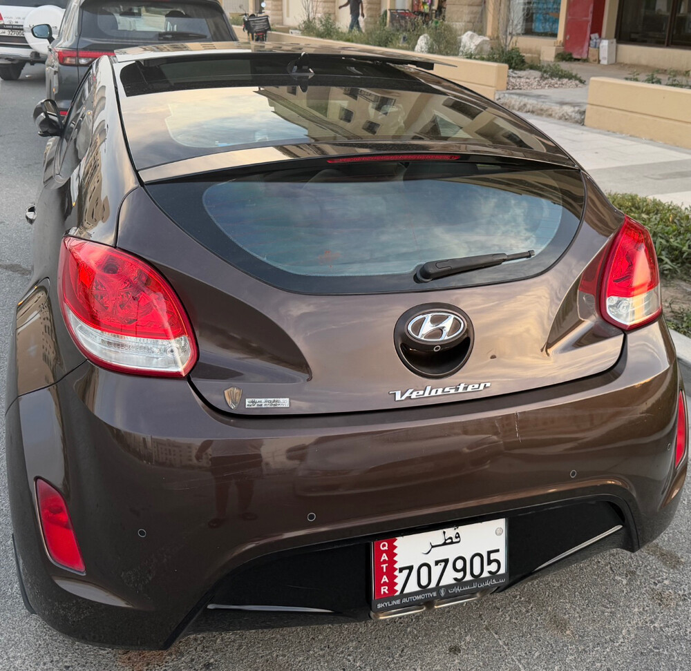 veloster  - 6