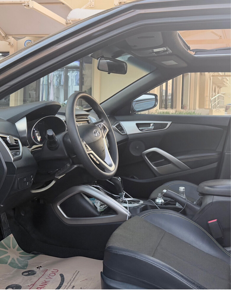 veloster  - 4