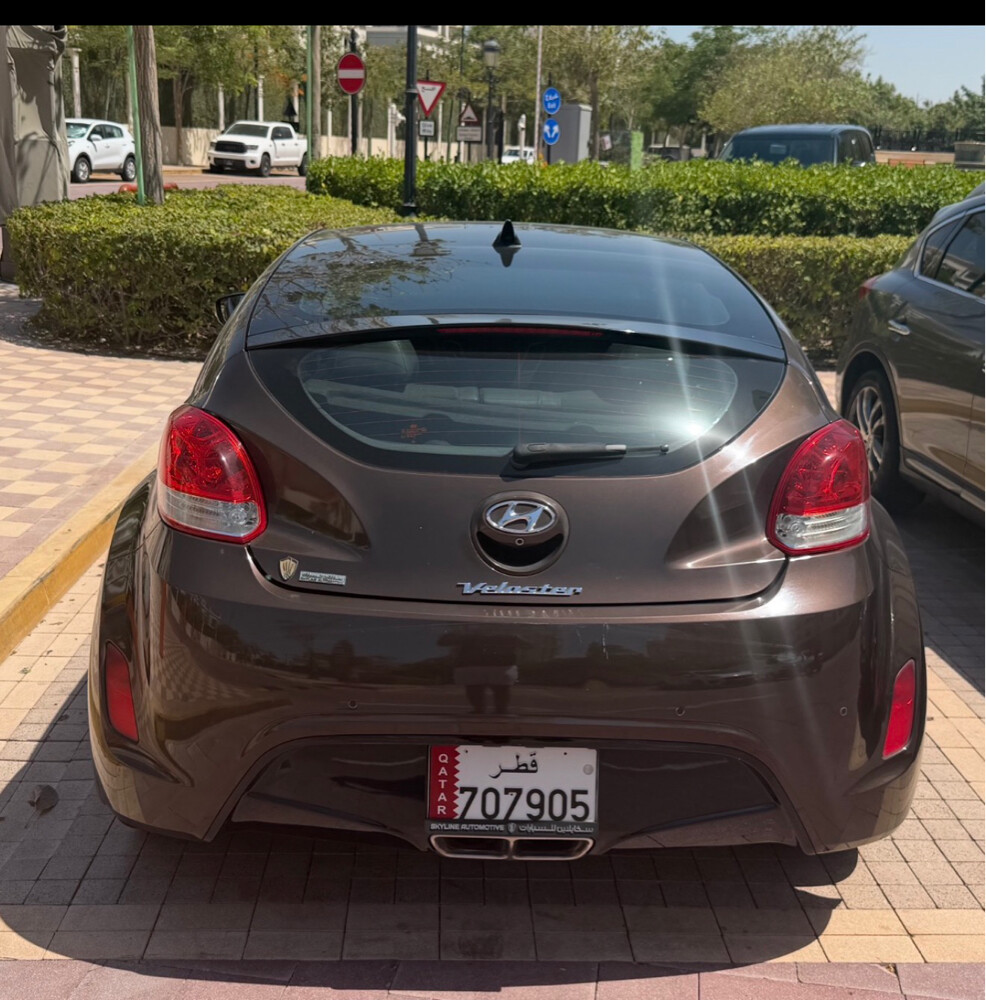 veloster  - 3