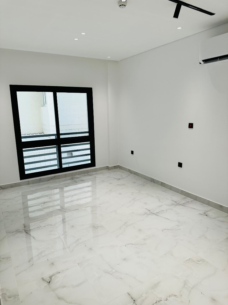 للبيع عمارة مؤجرة ب20000 - 7