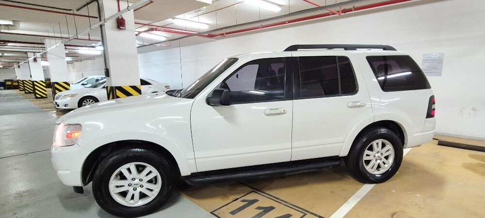 ford explorer - 3