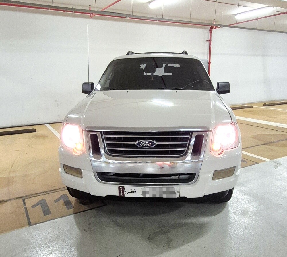 ford explorer - 1