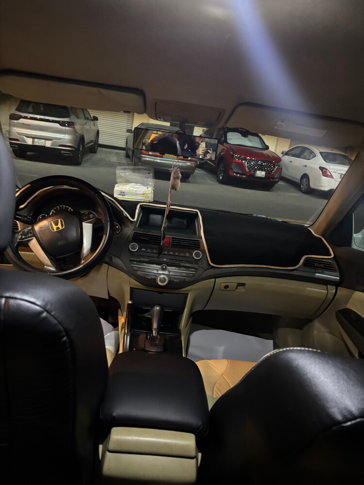 Honda Accord - 1