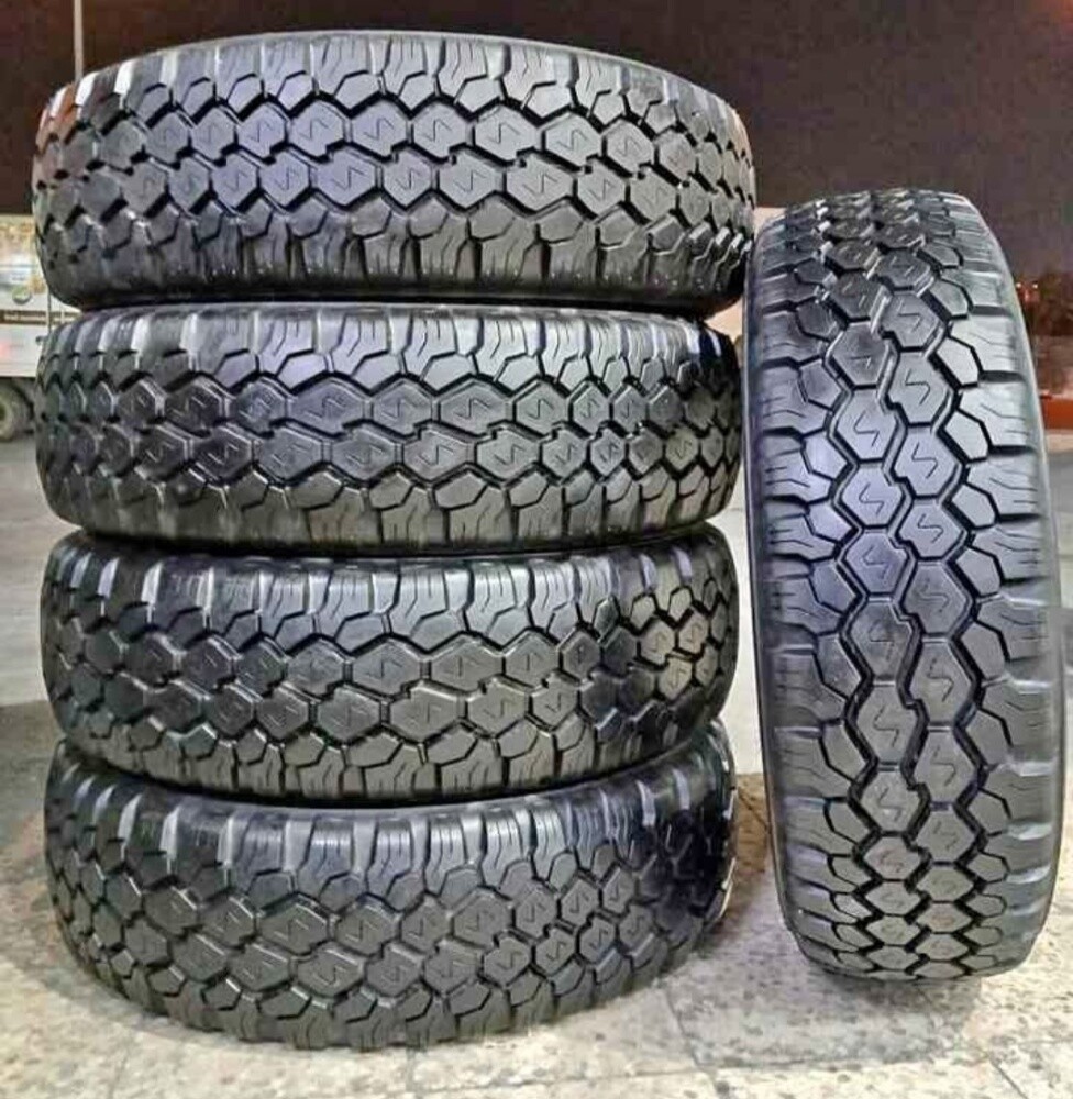 245/75/17"Dunlop tyre - 2