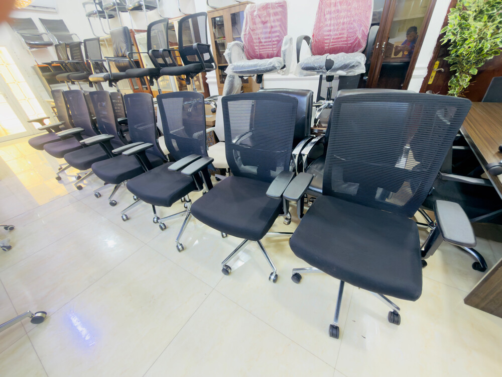 Used office furniture sell - 30