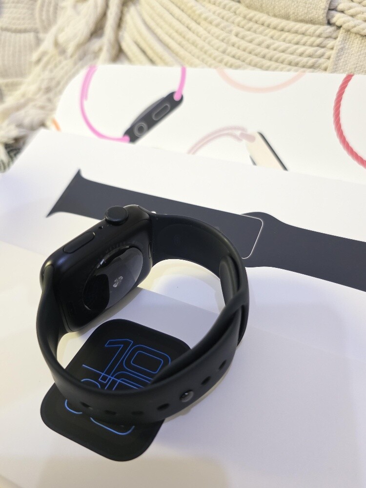 Apple Watch SE3 44mm GPS - 2