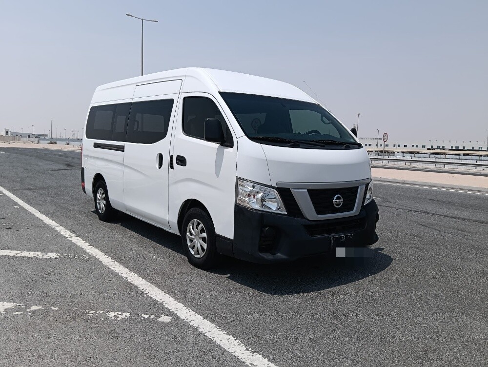 Nissan urban hi roof 2019 - 1