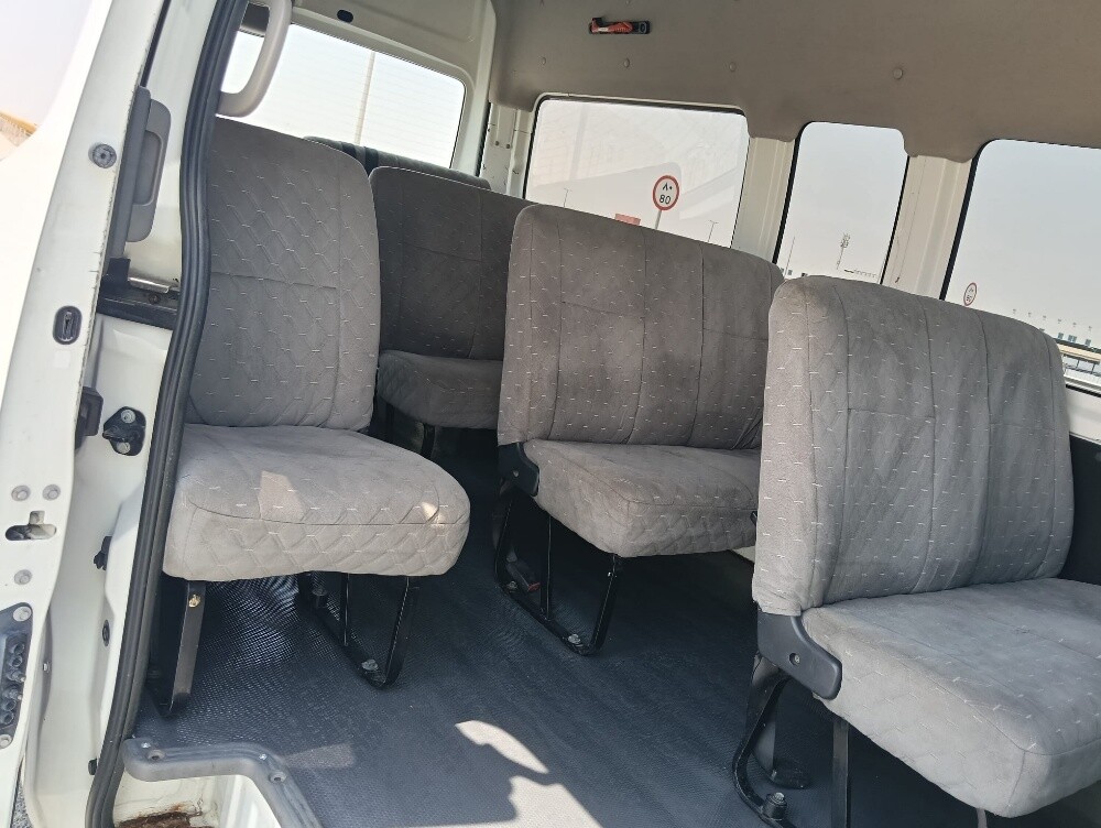 Nissan urban hi roof 2019 - 10