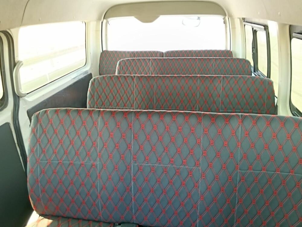 Toyota hiece 2014 - 8