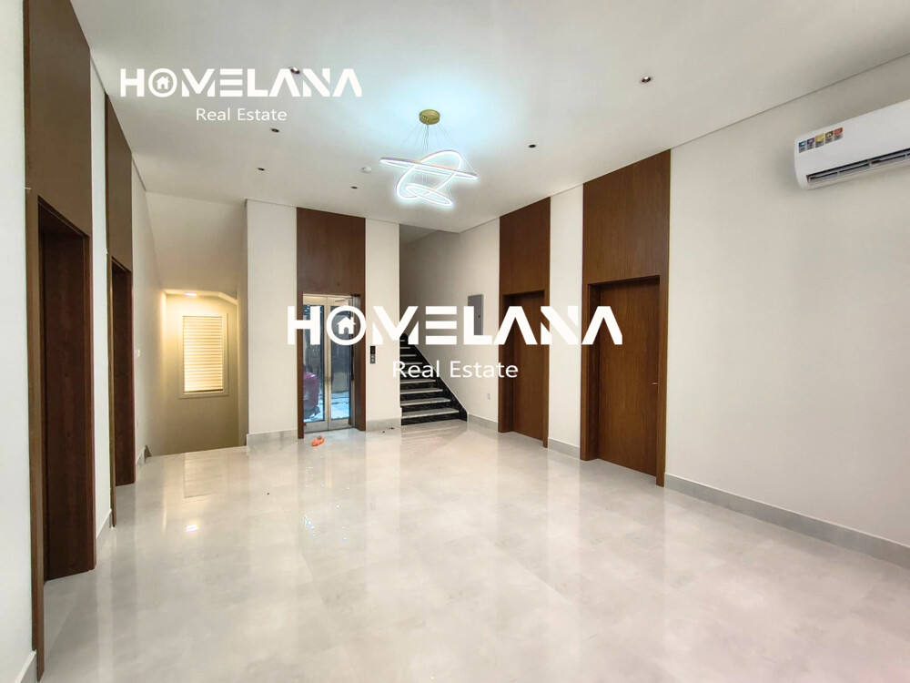 Al Muraikh Modern New Villa - 8