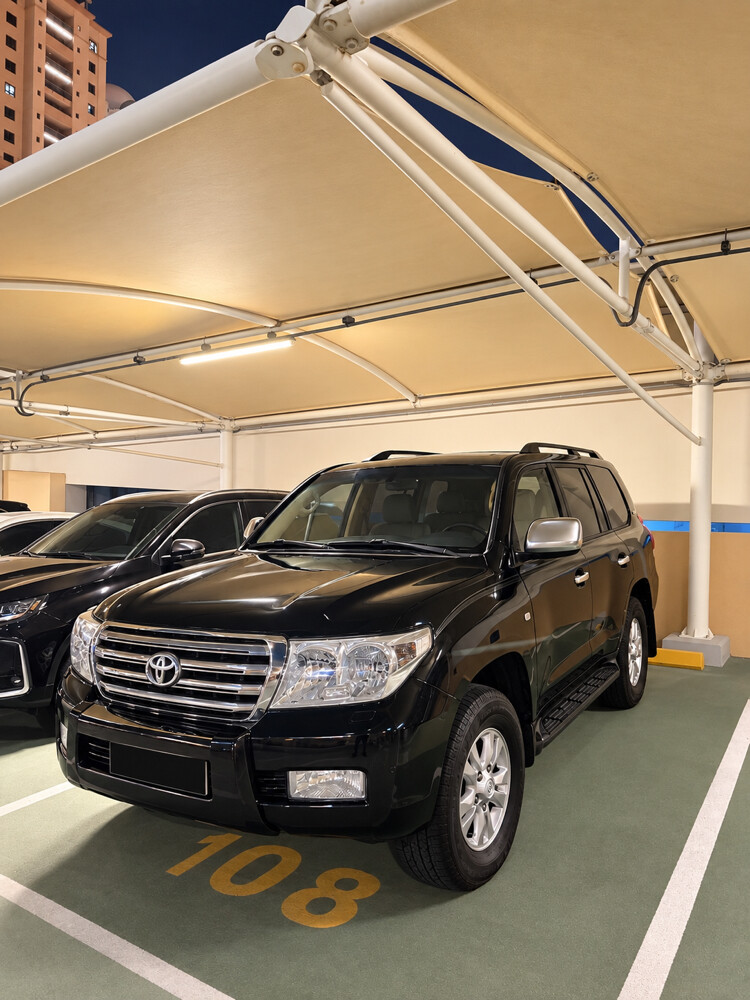 Toyota Land Cruiser VXR 2011 - 1