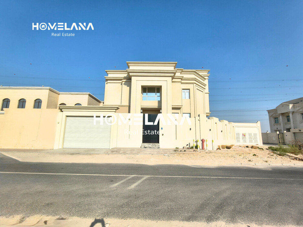 Al Wakair New 7 BR Villa For Sale - 1