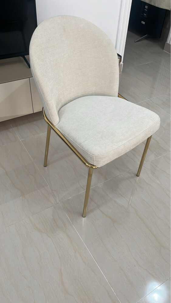 Dining table with 6 marble chairs - 4