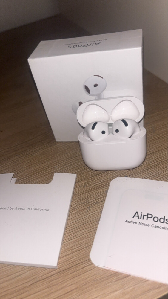Airpods4 - 1