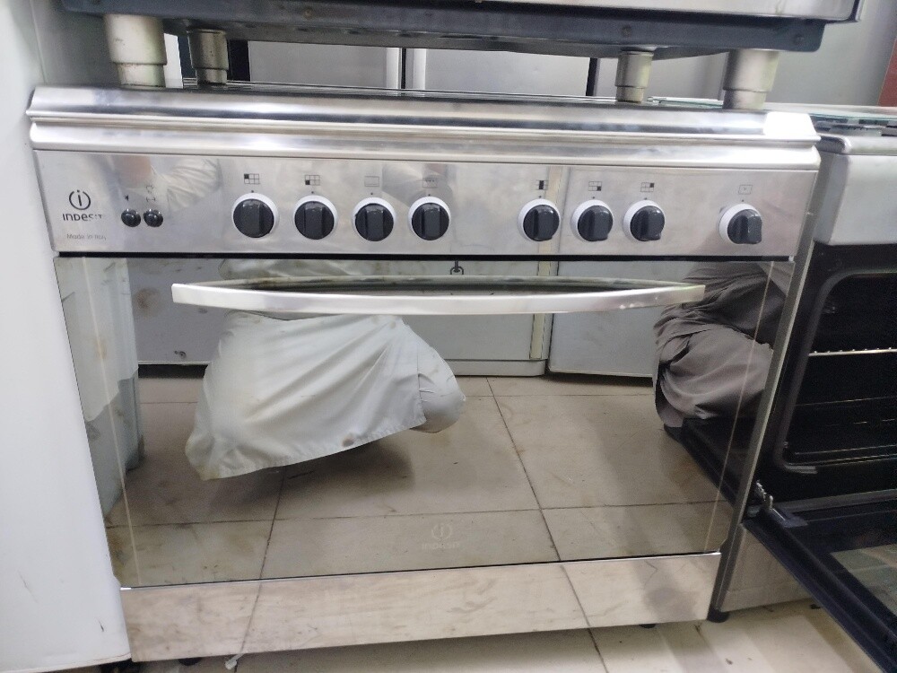 إنديسيت  إيطاليا 5 شعلة غاز كامل - 2