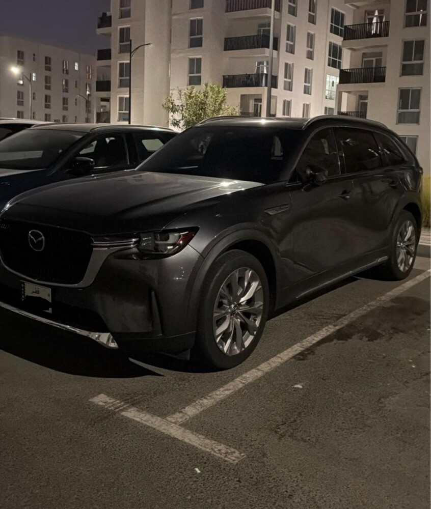2024 CX90 full option orginal paint - 1