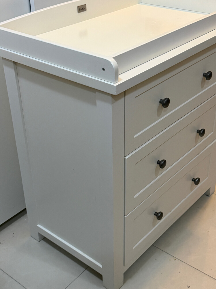 Baby changing table with drawers - 3