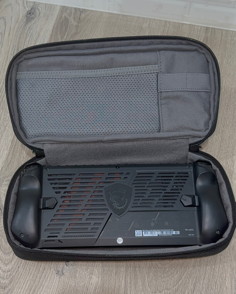 MSI Claw A1M 512gb - 4