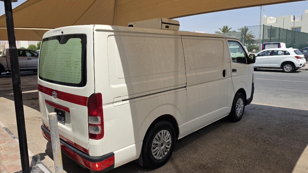 TOYOTA HAICE VAN FREEZER 2010 SALE - 3