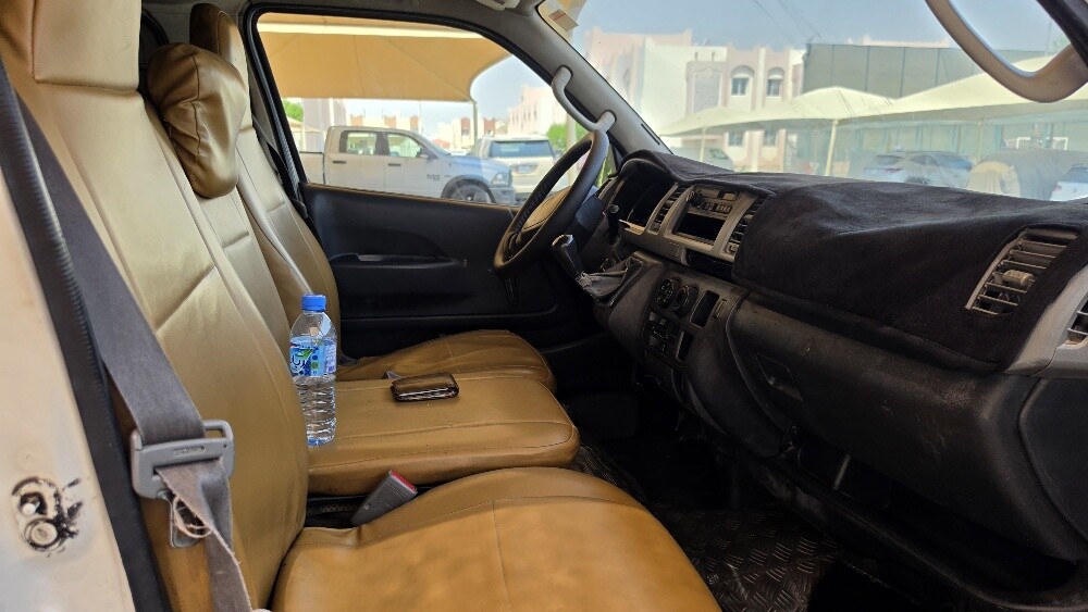 TOYOTA HAICE VAN FREEZER 2010 SALE - 5