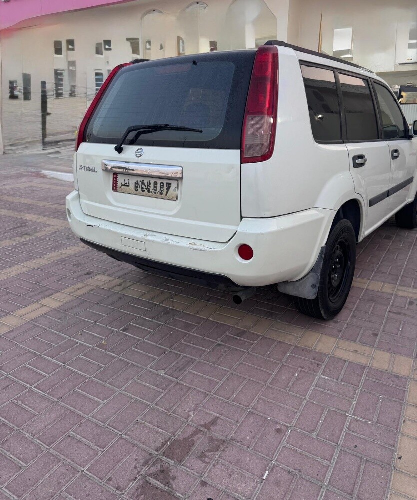 سيارة نيسان اكستريل موديل ٢٠١٤ - 3