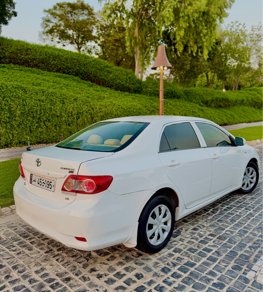 Toyota carolla 2011 - 5