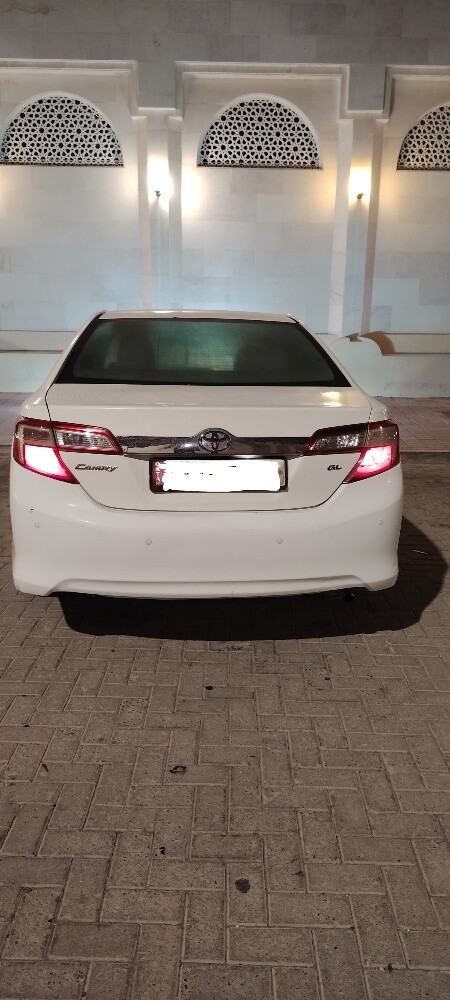 تويوتا كامري ٢٠١٥ نظيفة جدا - 3