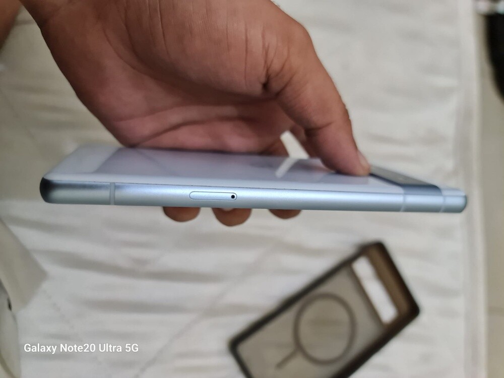 Google Pixel 7 A - 3