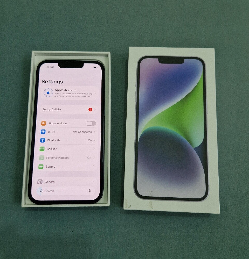 iphone 14 256GB USA Model E sim - 12