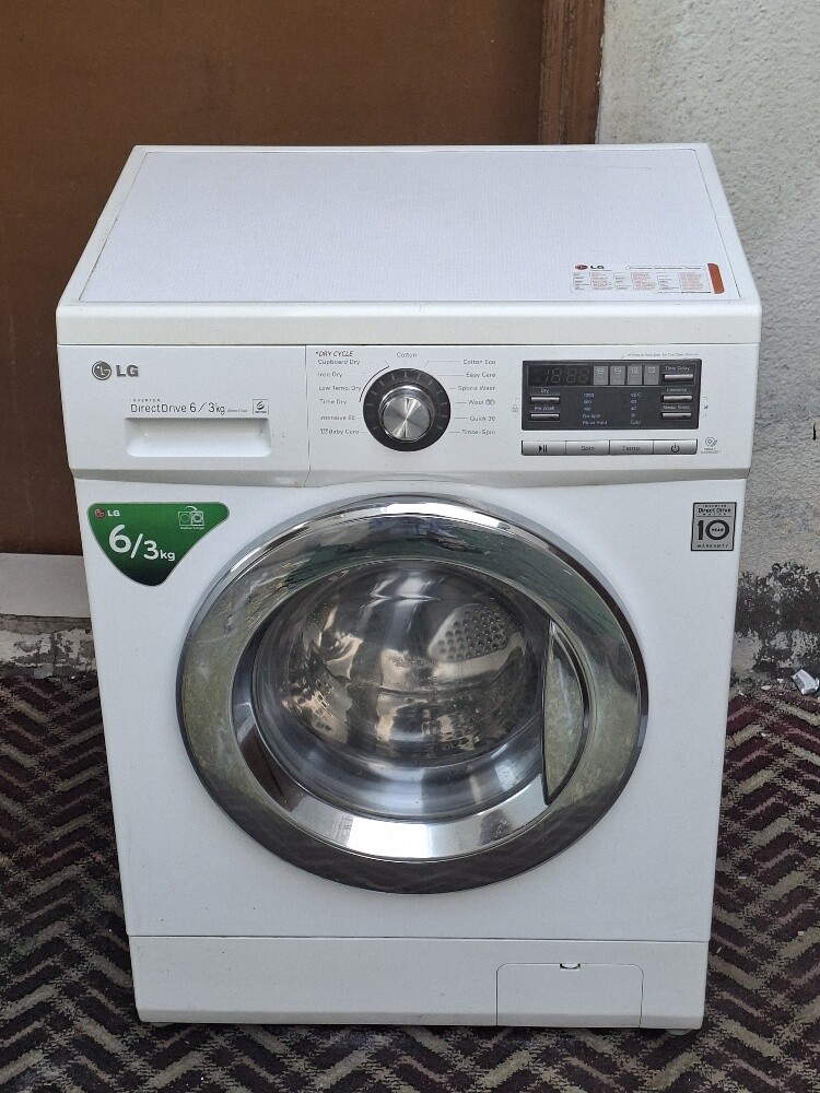Lg 6 Kg wash and 3 Kg dry. - 2