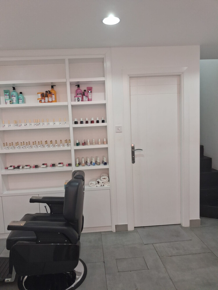 Women's salon and spa for full sale - 2