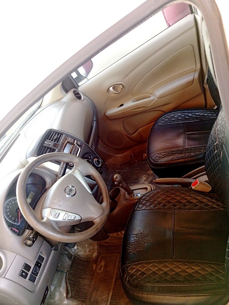 Nissan Sunny - 8