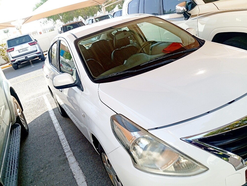Nissan Sunny - 5