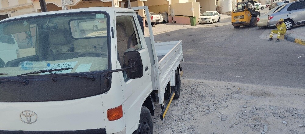 Toyota Dana model 1999 - 5