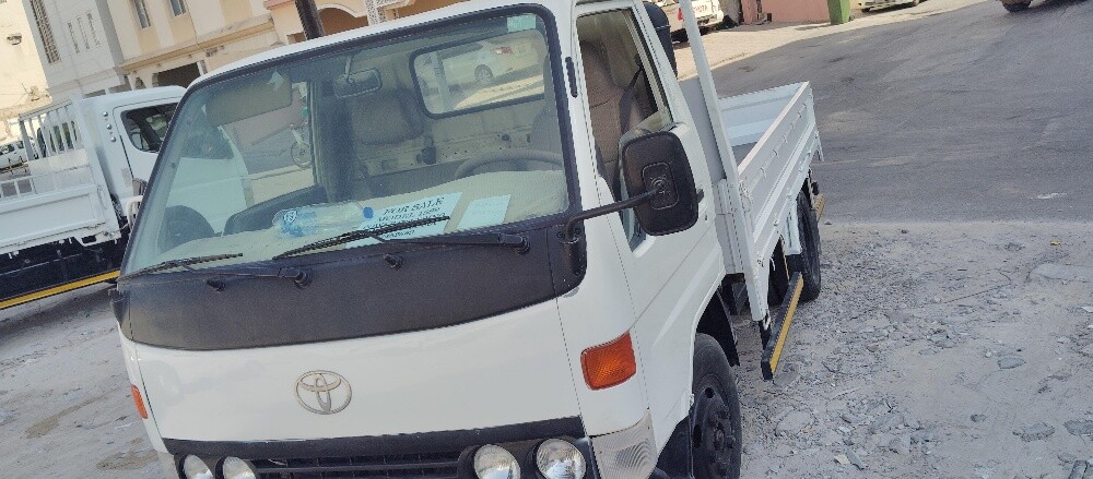 Toyota Dana model 1999 - 6